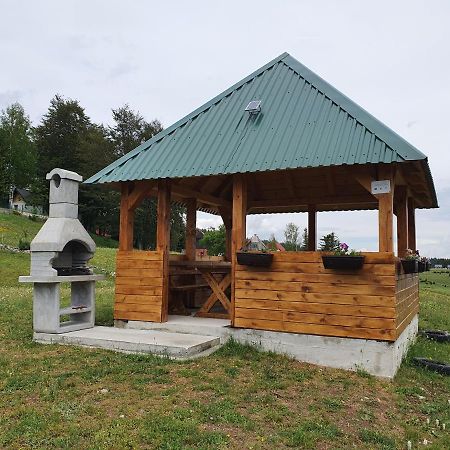 Bungalow In Mountain ชาเบลียค ภายนอก รูปภาพ
