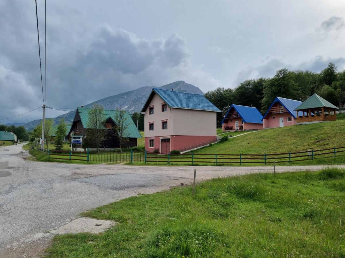 Bungalow In Mountain ชาเบลียค ภายนอก รูปภาพ